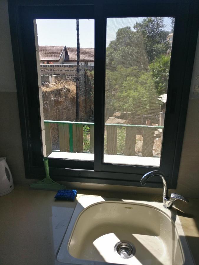 ティベリアפינה שקטה דקה הליכה לכנרת והטיילתアパートメント エクステリア 写真
